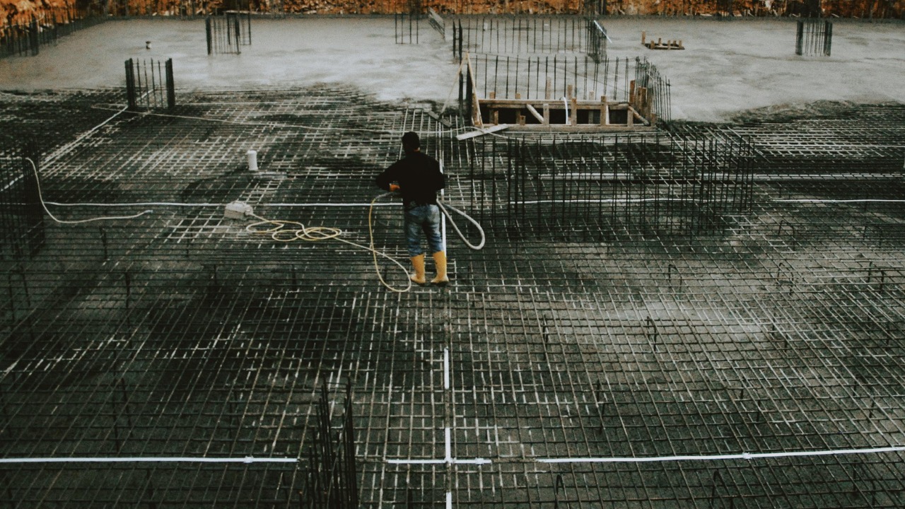 Reinforcement steel laid for a reinforced-concrete foundation